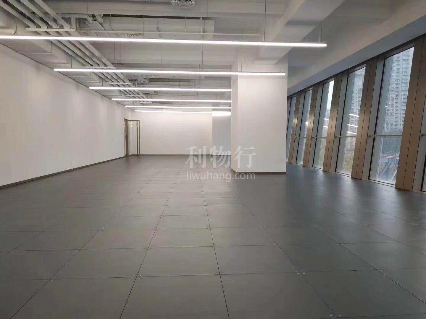 世贸商城写字楼480m2办公室5.80元/m2/天 中等装修
