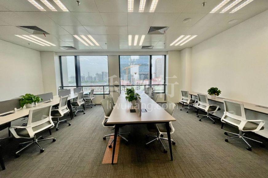 太平洋企业中心写字楼500m2办公室3.50元/m2/天 中等装修