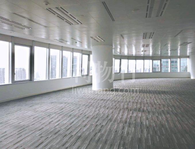 尚嘉中心写字楼418m2办公室7.20元/m2/天 中等装修