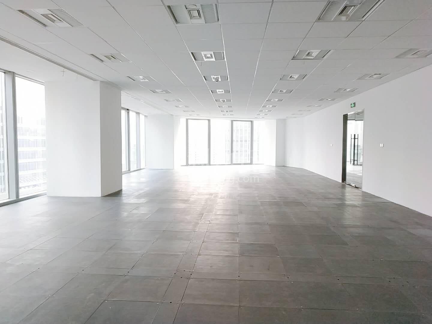 宝矿洲际商务中心写字楼368m2办公室6.00元/m2/天 中等装修