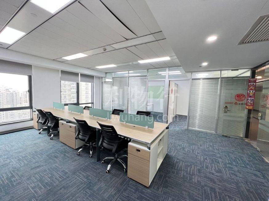 解放日报大厦写字楼115m2办公室5.00元/m2/天 精装修带家具