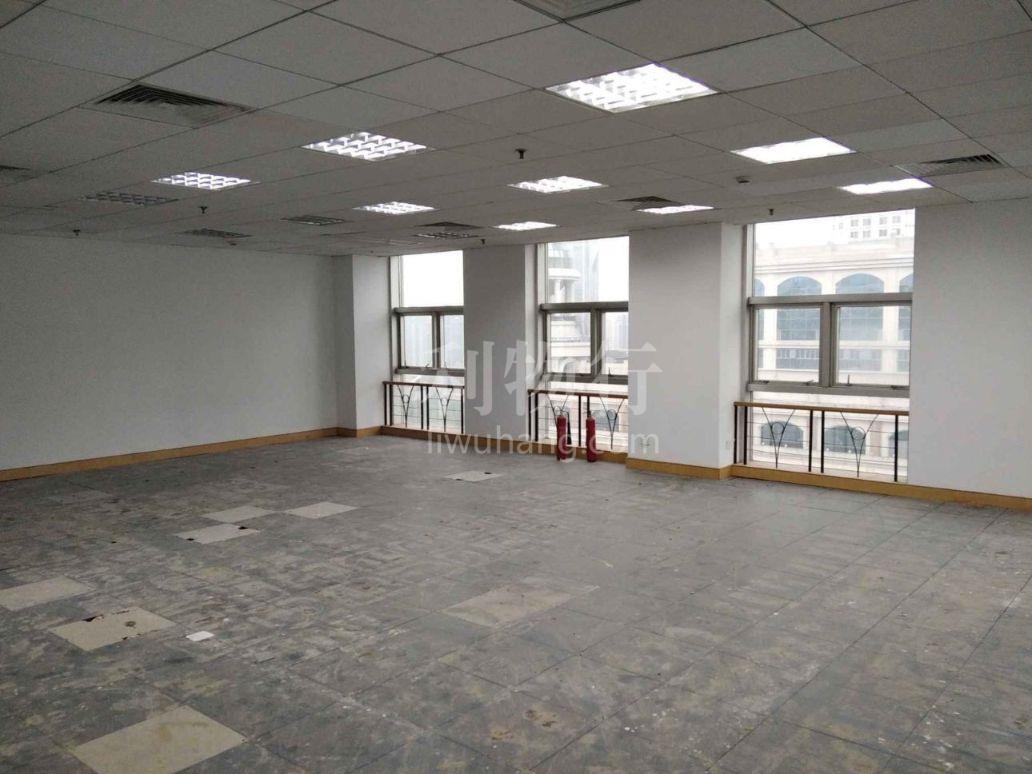 新一百大厦写字楼137m2办公室5.00元/m2/天 简单装修