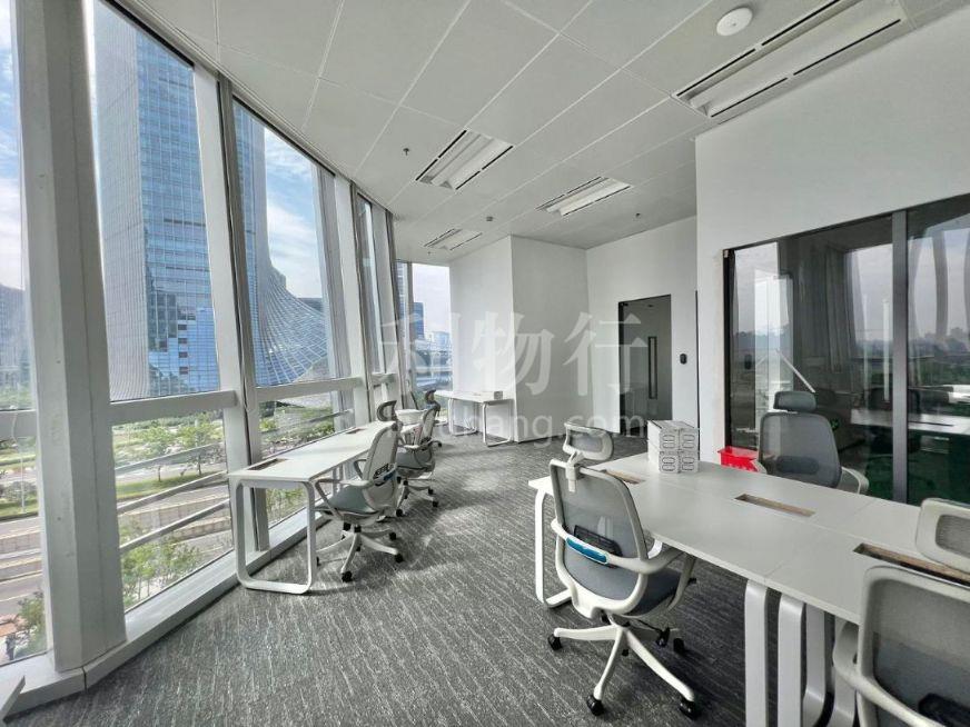 星扬西岸中心写字楼130m2办公室6.80元/m2/天 精装修
