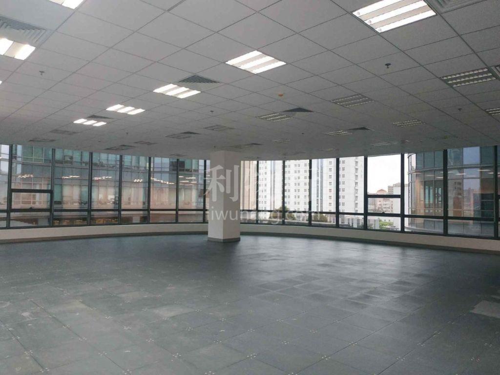 徐汇日月光中心写字楼580m2办公室6.50元/m2/天 简单装修