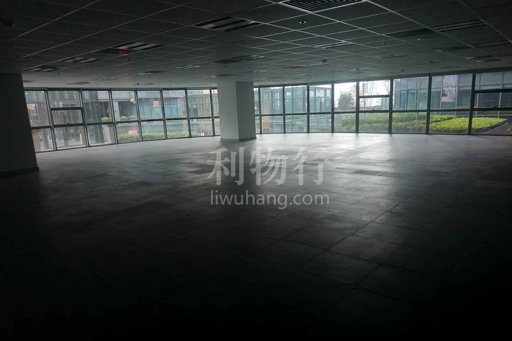 坤阳国际商务广场写字楼898m2办公室3.30元/m2/天简单装修