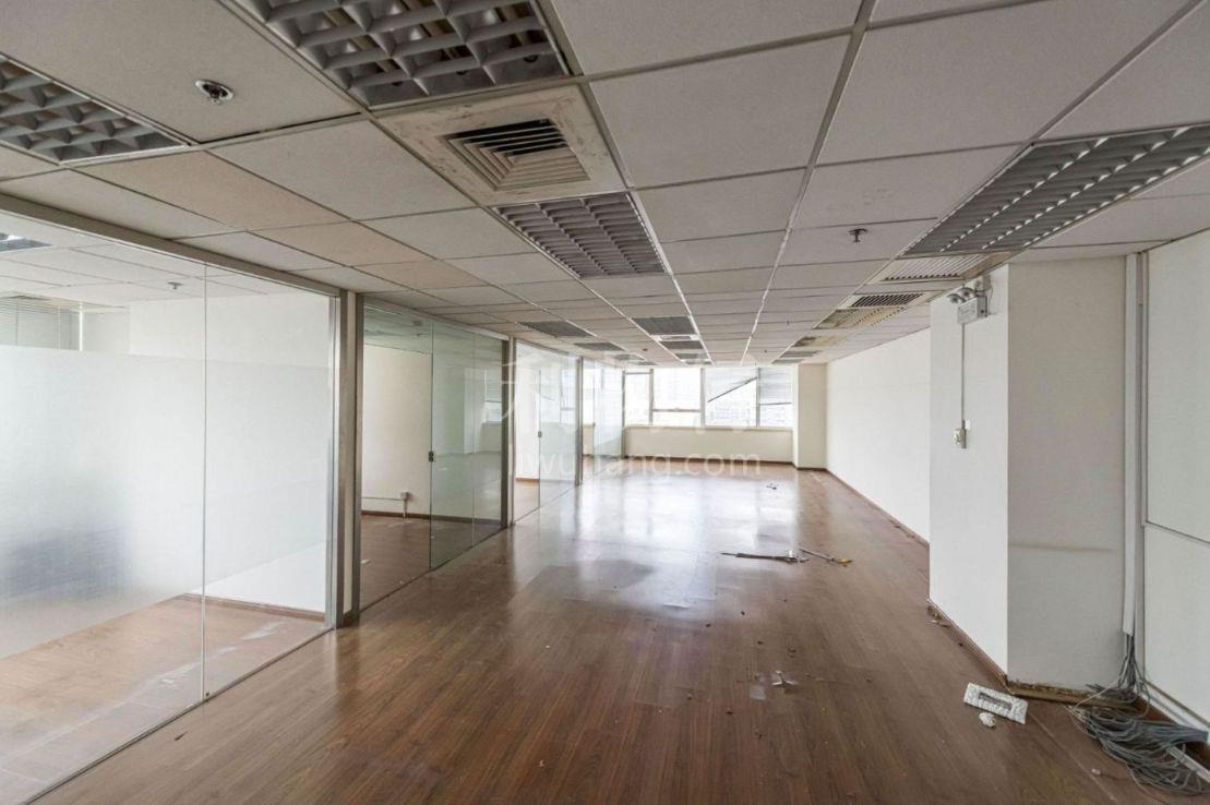 兆丰环球大厦写字楼205m2办公室4.80元/m2/天 中等装修
